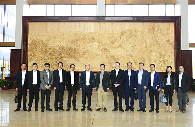 KAIYUN【官方网站】 开云中国大陆总裁庄展诺一行受邀参访北京用友产业园