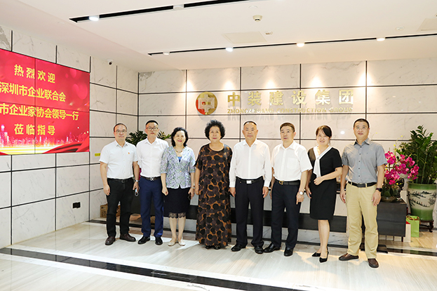 第四届“深圳百名行业领军人物”评委会领导走访KAIYUN【官方网站】 开云中国大陆